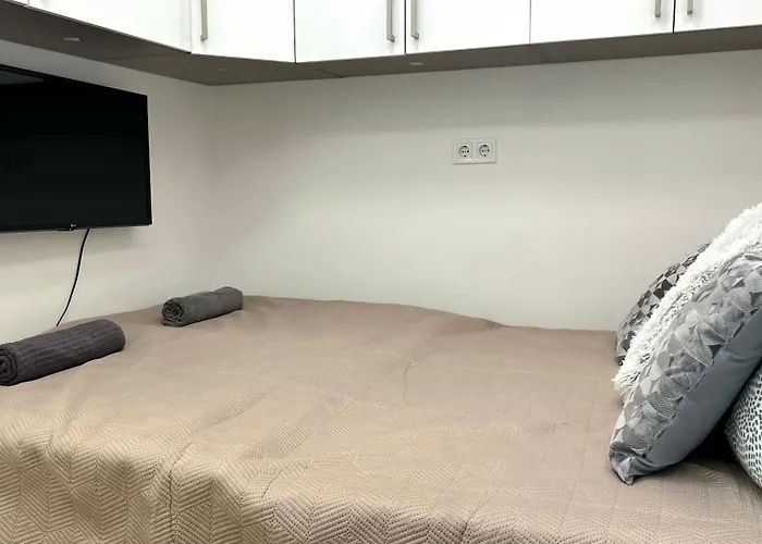 N24 By Small Budapesta