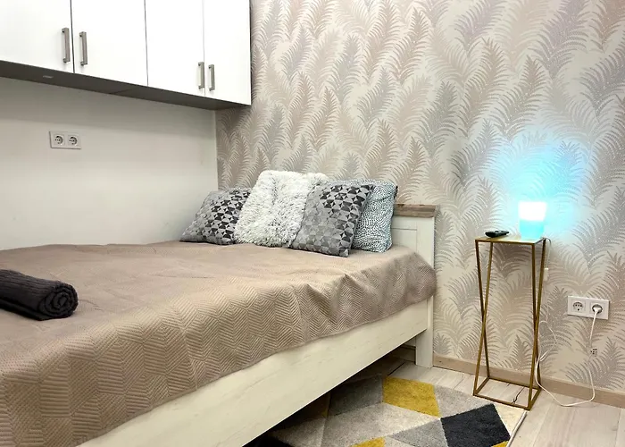 N24 By Small Budapesta