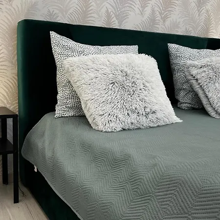 N24 By Small شقة *